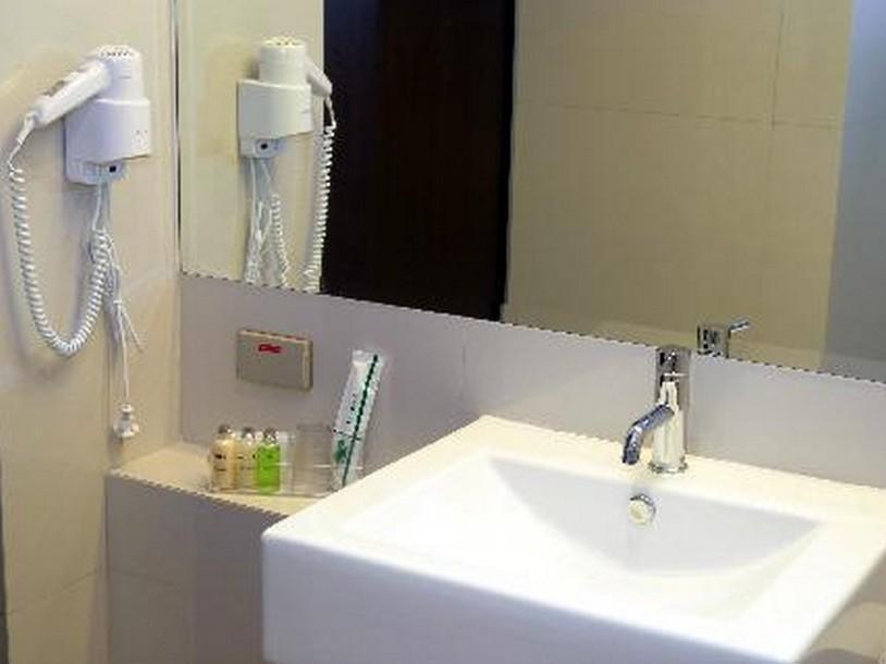24 Inn Hotel Бангкок Екстер'єр фото
