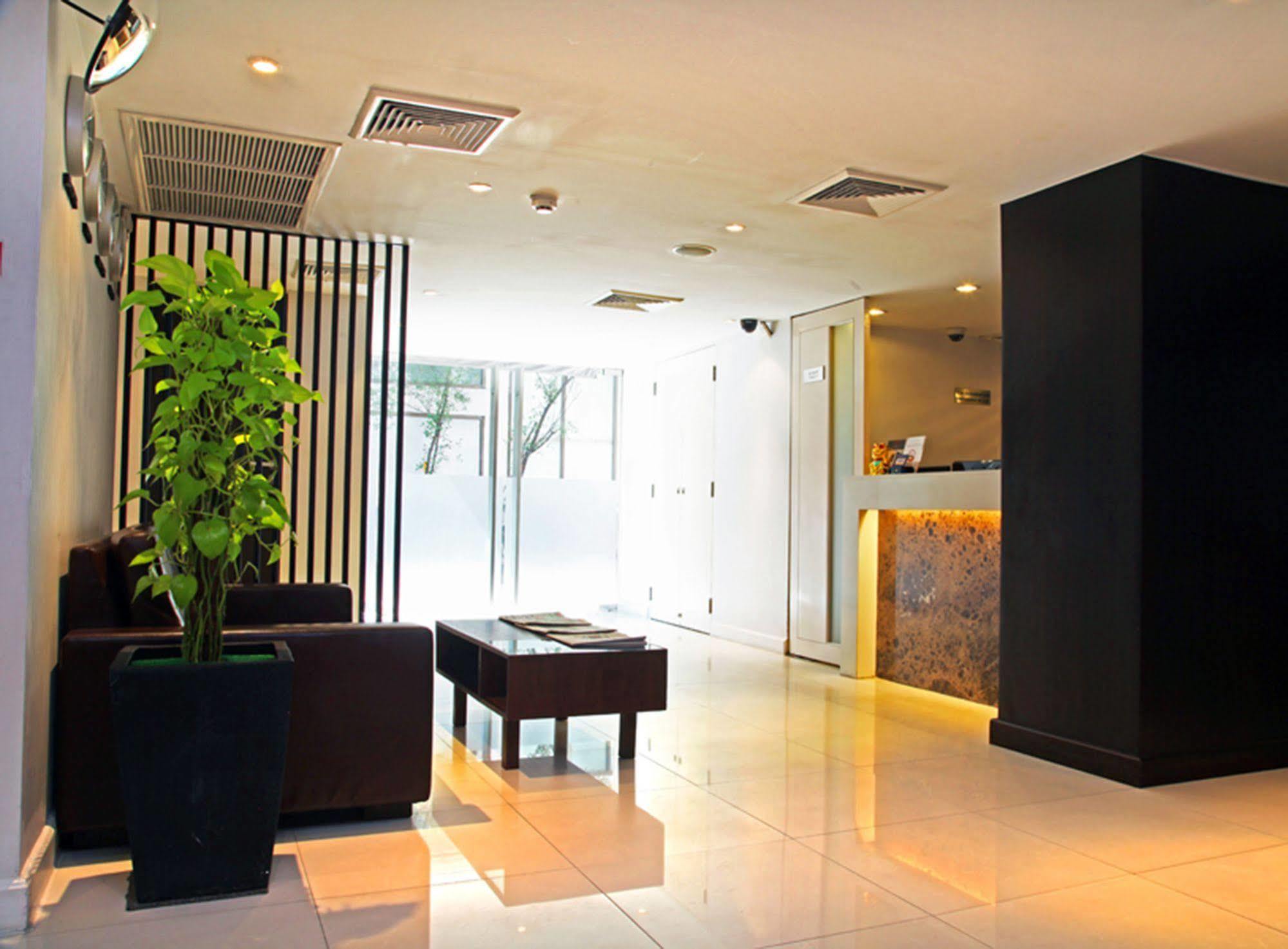 24 Inn Hotel Бангкок Екстер'єр фото